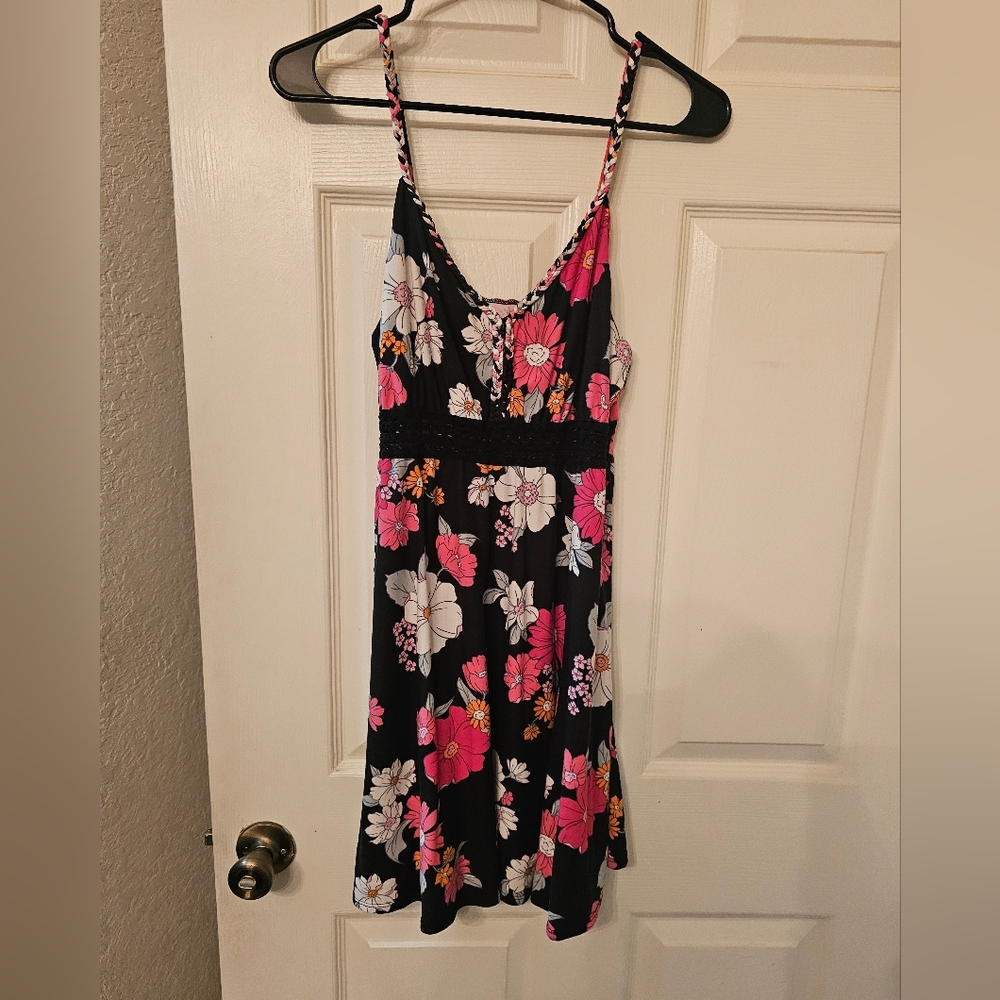 Floral Sleeveless Dress